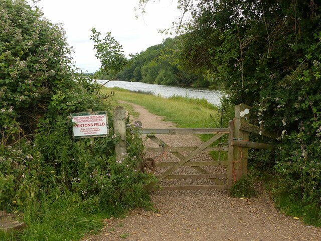 Gunthorpe - Lancaster Memorial - Photo 4