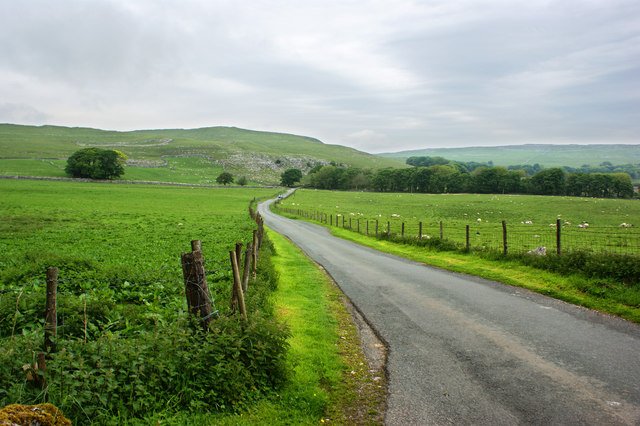 Malham Tarn and Lang Scar - Photo 7