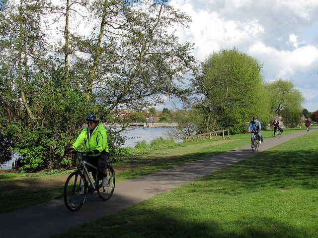 Danson Park 5 - Photo 4