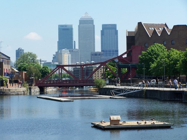 Tower Bridge-Greenwich River and Docks Loop running route