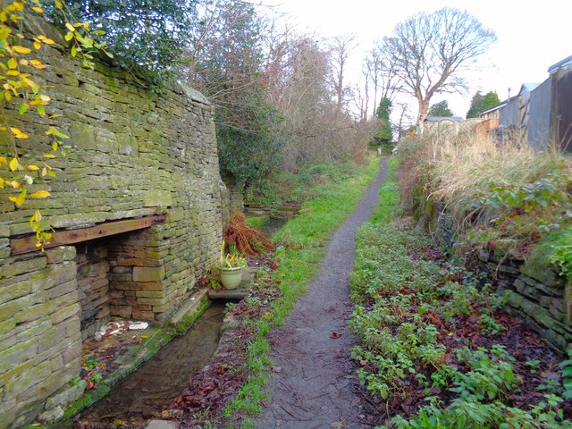 Holmfirth Wooded Paths - Photo 6