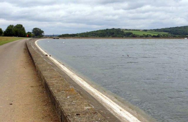 Farmoor Reservoir Southern loop - Photo 6