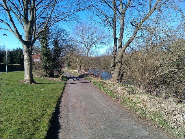 Durham River and City - Photo 2