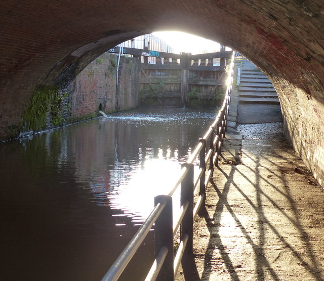 Abbey Park - Photo 2
