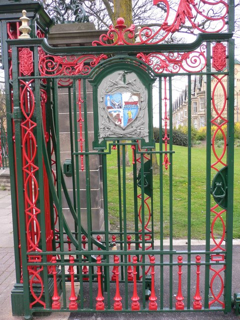 St Annes 4 - Photo 4