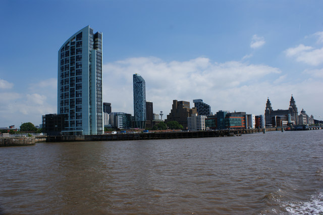 Liverpool Docks Loop - Photo 2