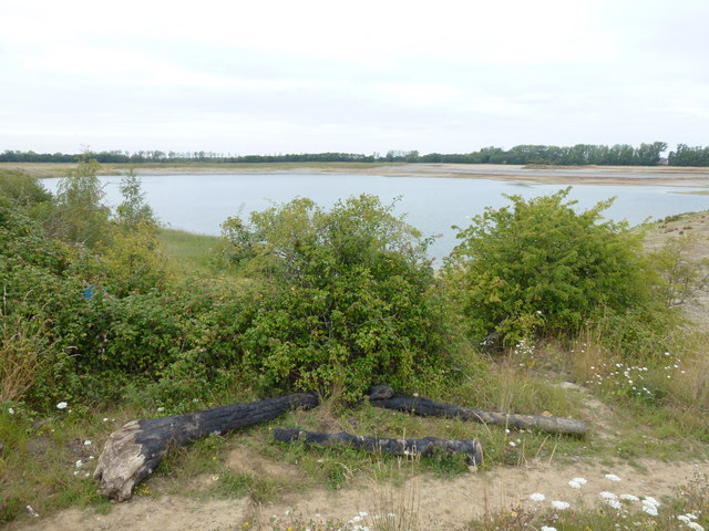 Hampton Lakes - Photo 5