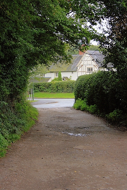 Milford canal loop - Photo 2
