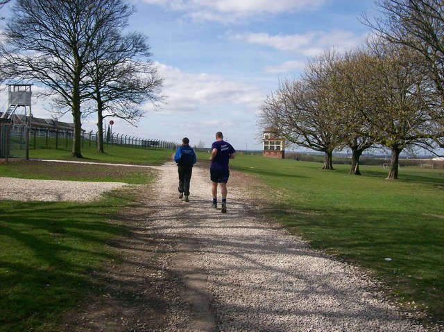 Pontefract racecourse anticlockwise loop - Photo 4