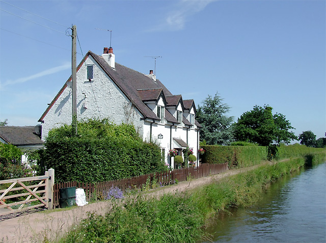 Moat House to Bridge 99